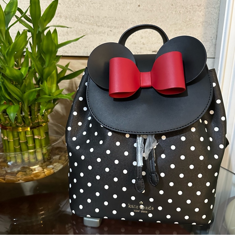💝KateSpade Minnie Mouse backpack